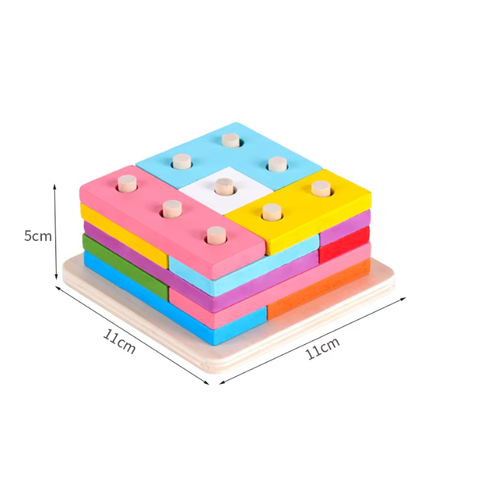 Vaikiški Mediniai Statymo Blokeliai: Spalvotos Geometrinės Figūros Sustatomos Ant Stulpelių