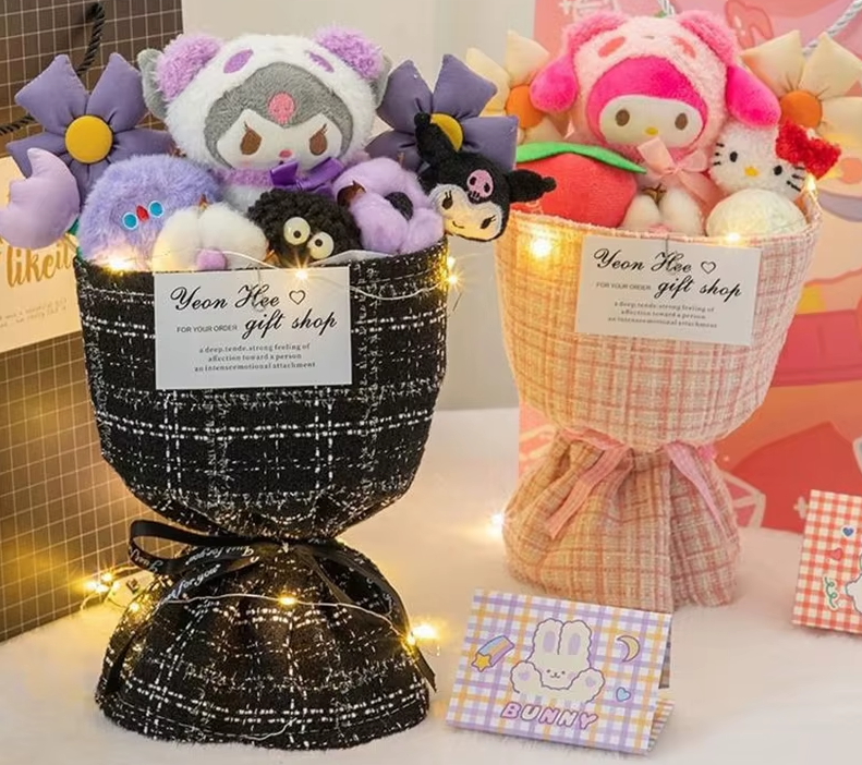 Hello Kitty - Minkšta Pliušinių Gėlių Puokštė
