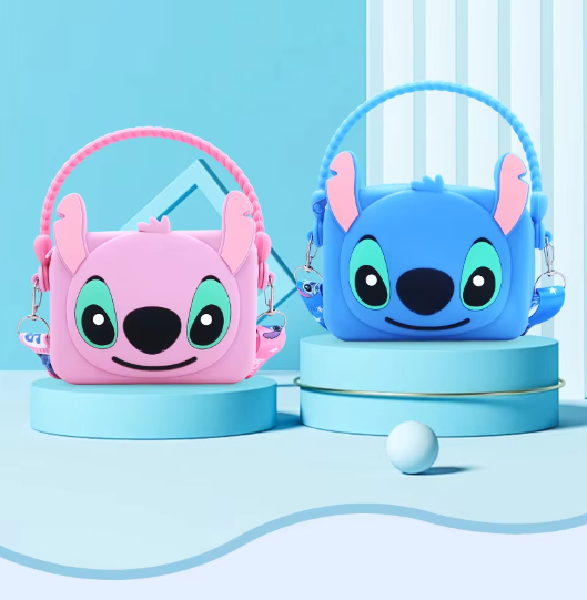 Stitch rankinė – stilinga ir praktiška vaikiška rankinė