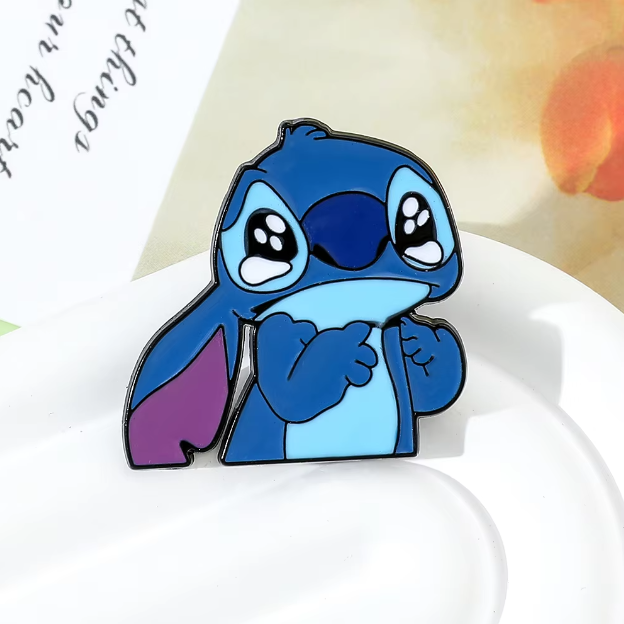 Disney Lilo and Stitch Metalinis Ženklelis: Madingas Aksesuaras