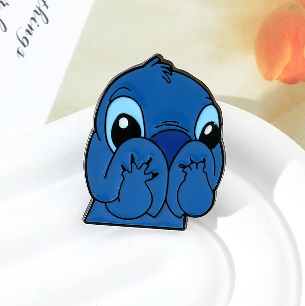 Disney Lilo and Stitch Metalinis Ženklelis: Madingas Aksesuaras
