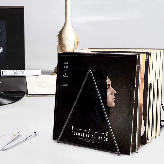 Vinilo plokštelių, CD ir žurnalų laikymo stovas