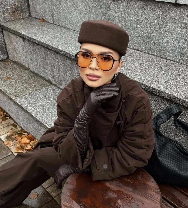 PRABANGI MOTERIŠKA VILNONĖ FEDORA / PILLBOX STILIAUS SKRYBĖLĖ