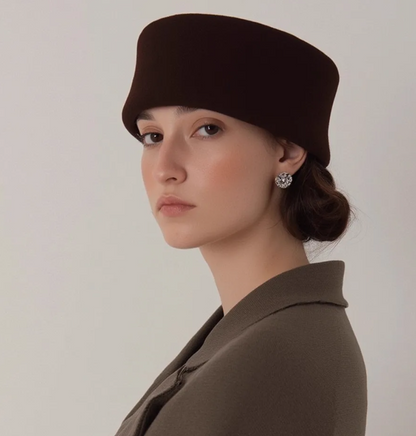 Concave top kepurė moterims