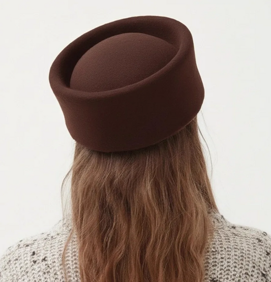 Concave top kepurė moterims