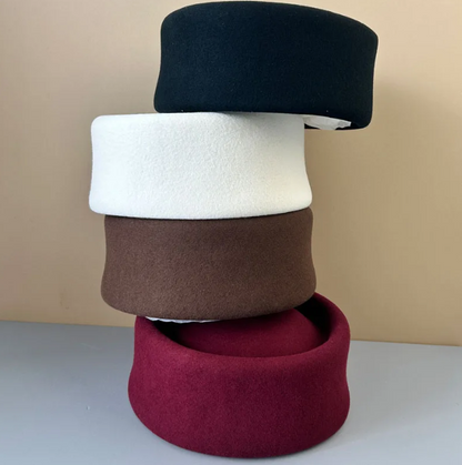 Concave top kepurė moterims