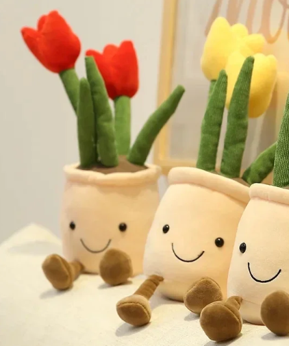 Tulpių pliušinė dekoracija