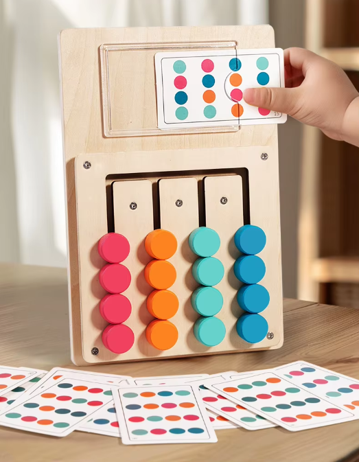 Spalvų Rūšiavimo ir Atitikimo Medinis Žaislas: Loginio Mąstymo Lavinimo Žaidimas
