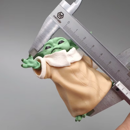 Master Baby Yoda Veiksmo Figūrėlė: Miniatiūrinis Anime Kolekcinis Modelis